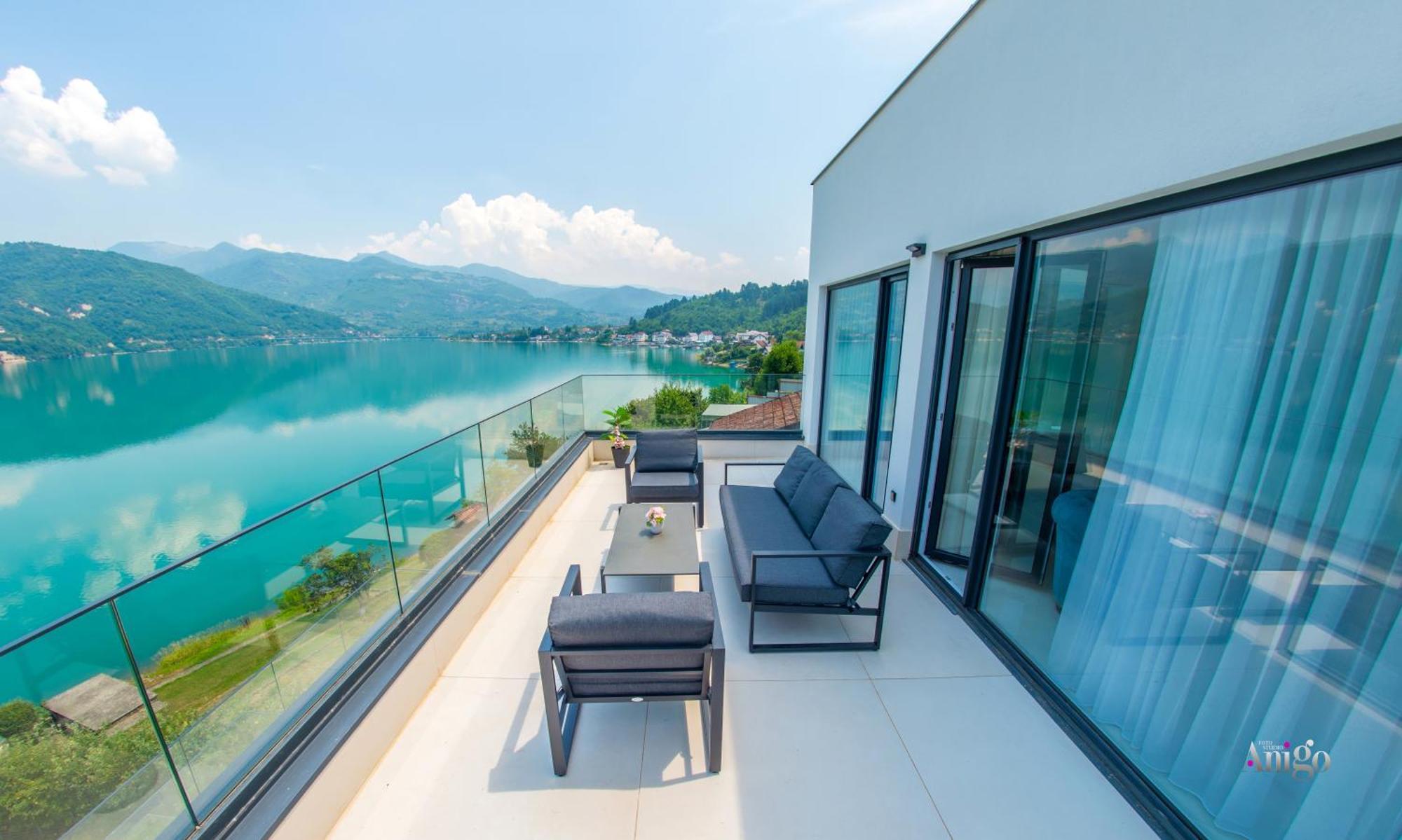 Royal Terrace Apartments Konjic Exterior foto